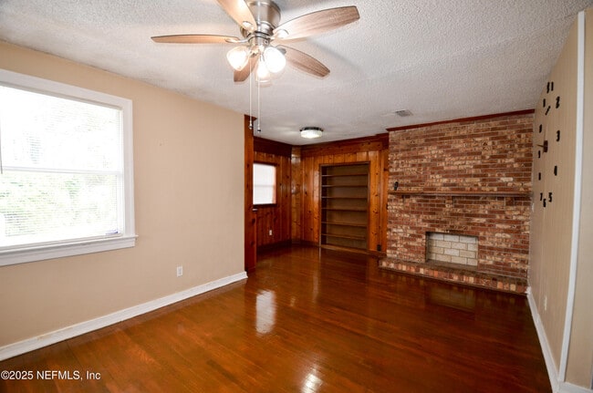 Photo - 2705 Southside Blvd