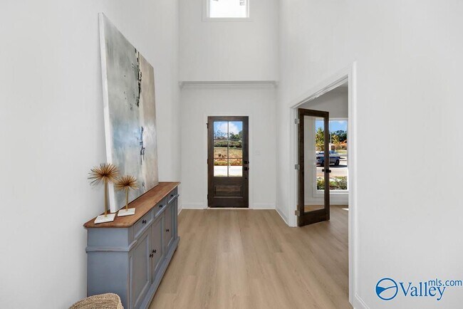 Photo - 101 Stenness Br