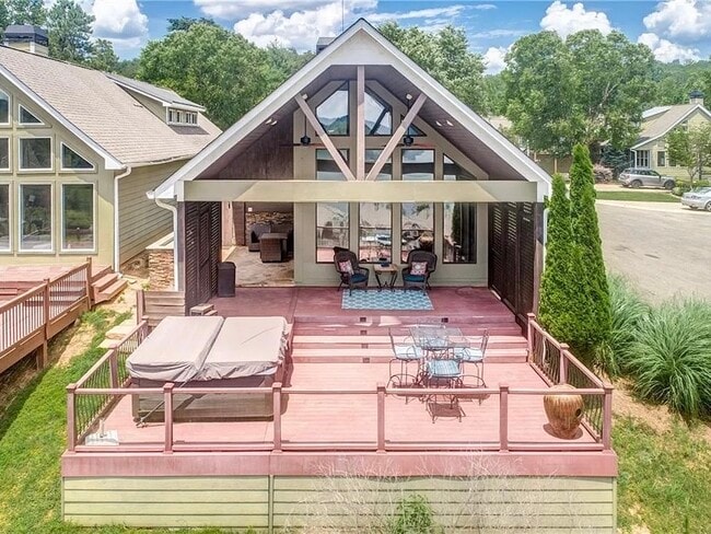 Photo - 213 Lakeside Dr