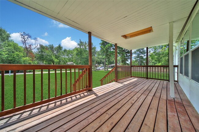 Photo - 31324 Knebel Rd