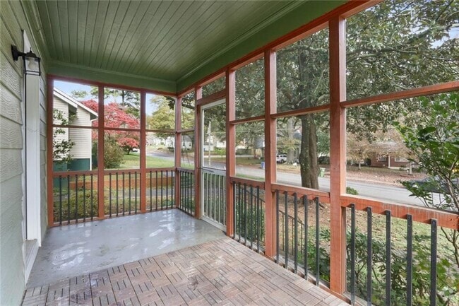 Building Photo - 1861 Langston Ave SW Rental