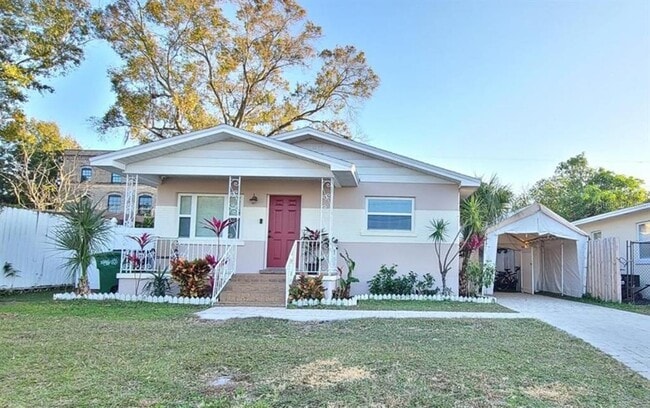 Photo - 2306 W St Joseph St Casa