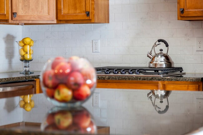 Photo - 527 Virginia Ave Unit 1