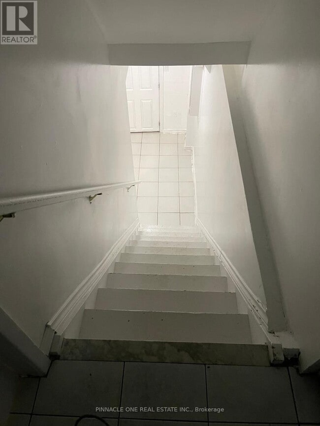 Photo - 27 Greenleaf Terrace