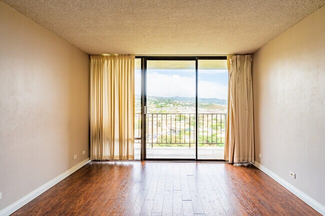 Photo - 98-500-500 Koauka Loop