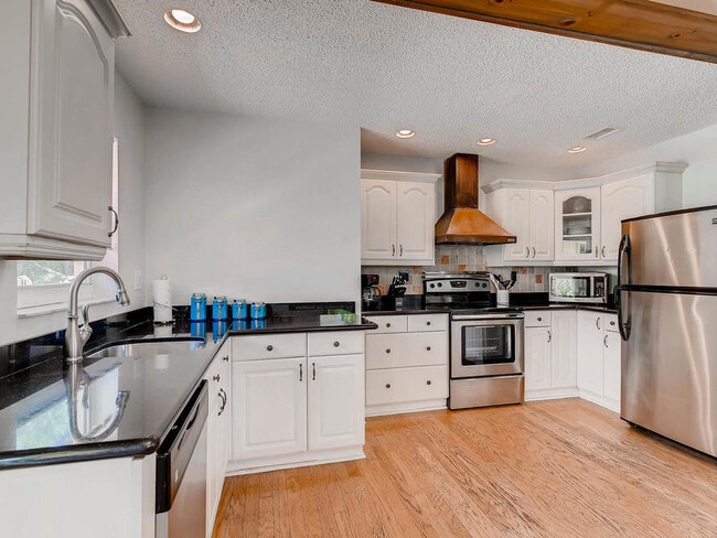 Photo - 1119 Highland Beach Dr