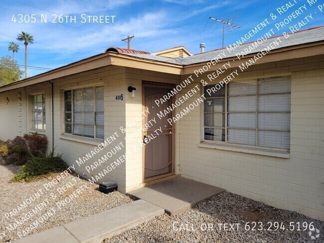 Building Photo - 2 Bed/1 Bath ready for immediate move in! Rental