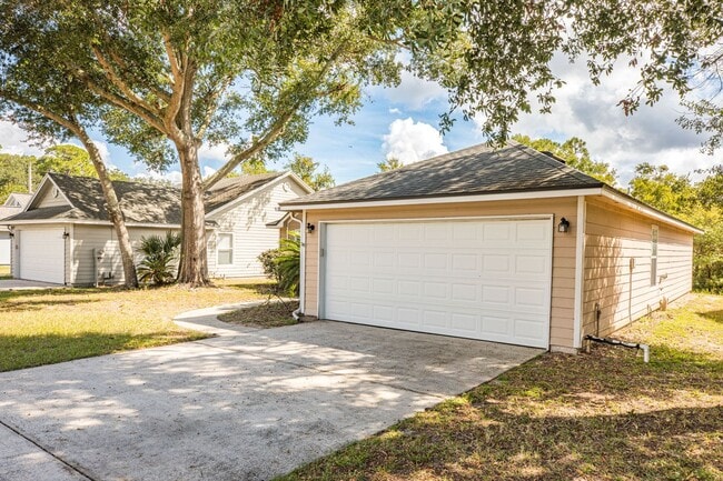 Photo - 3519 Uphill Terrace