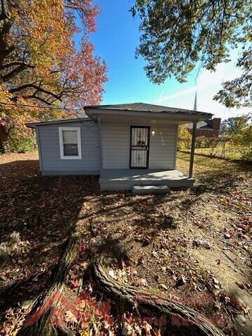Photo - 3100 Travis Rd