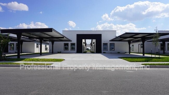 Photo - 2813 Bravo Rd Unit D