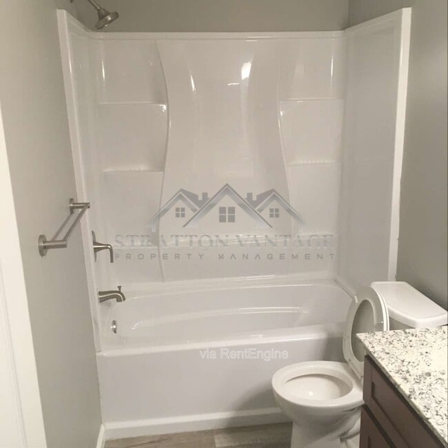 Photo - 852 N Stapley Dr