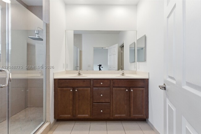 Photo - 8820 NW 103rd Ave