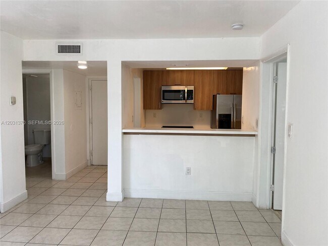 Photo - 7075 NW 186th St Unit C308