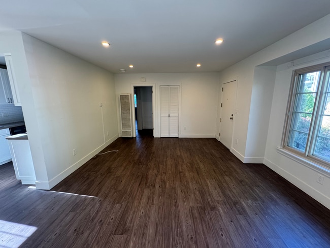 8893 Reading Ave Unit 1