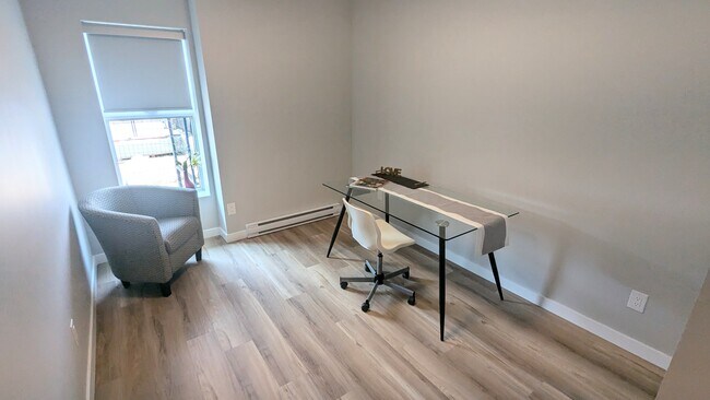 475 St Anne's Rd Unit 421