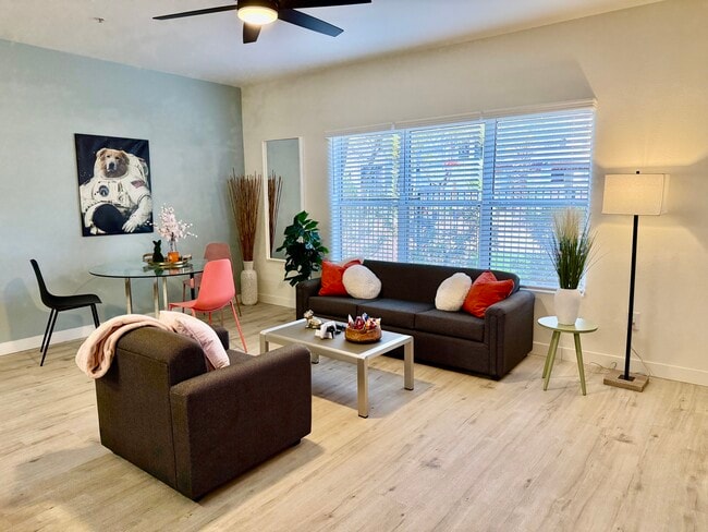 Photo - Stone Avenue Standard