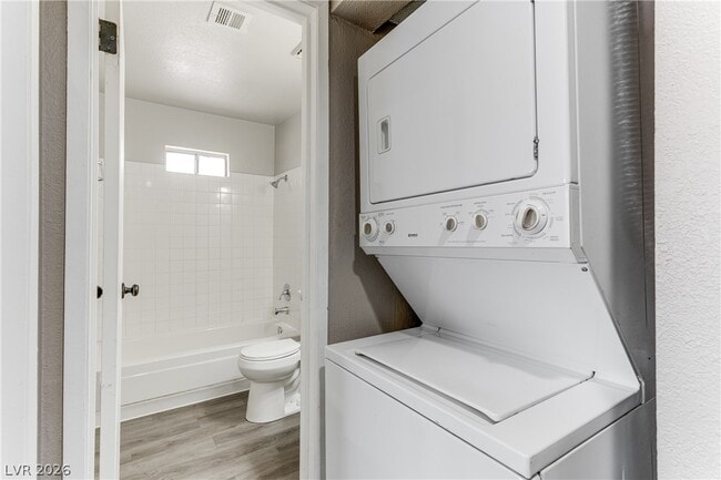 Photo - 444 N 13th St