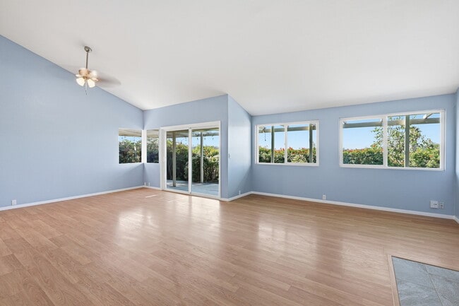 Photo - 1999 Seawind Way