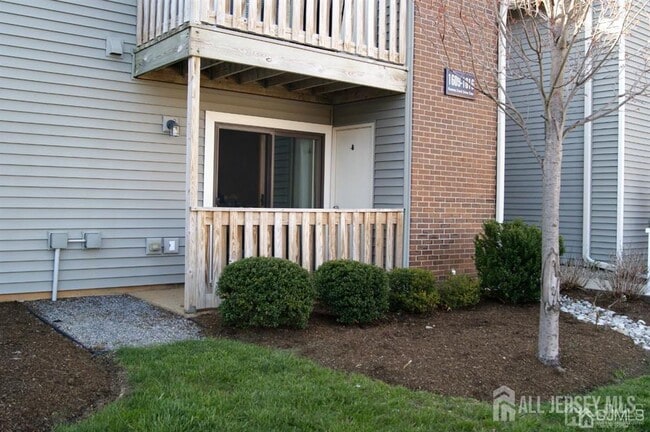 Photo - 1609 Ravens Crest Dr