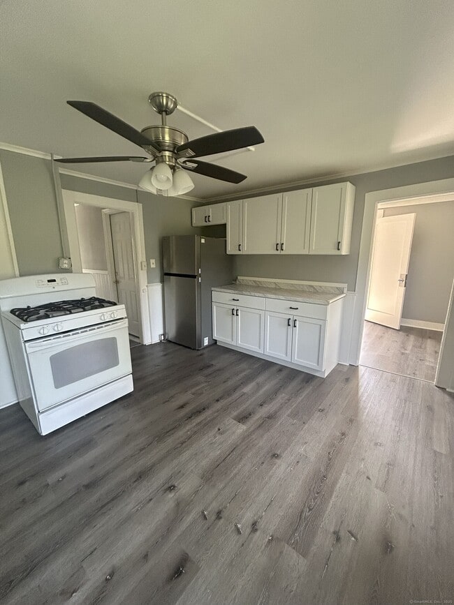 Photo - 112 High St Unit 3