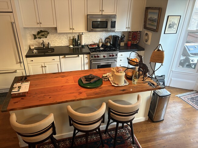 Photo - 35 Upton St Unit 2