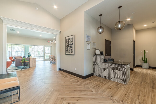 Kinwood Apartments
