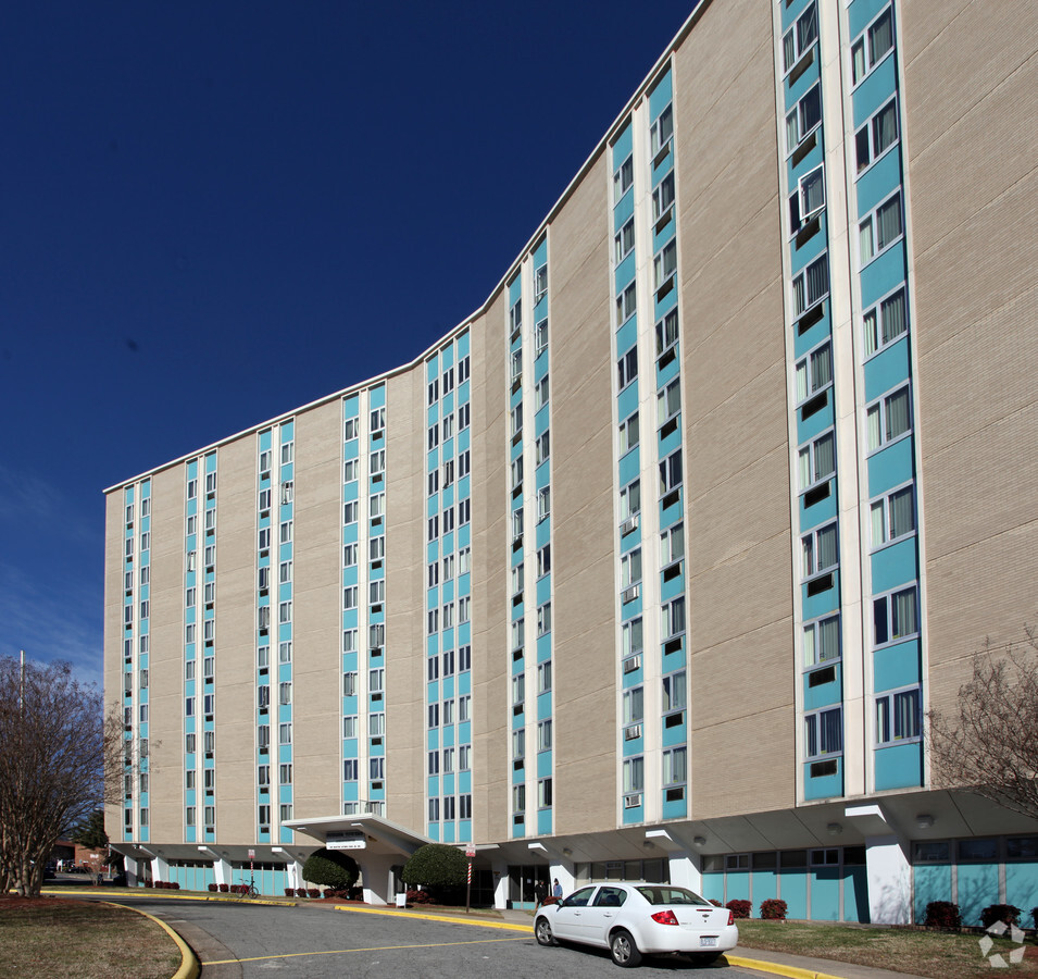 Photo - Sunrise Towers Apartments