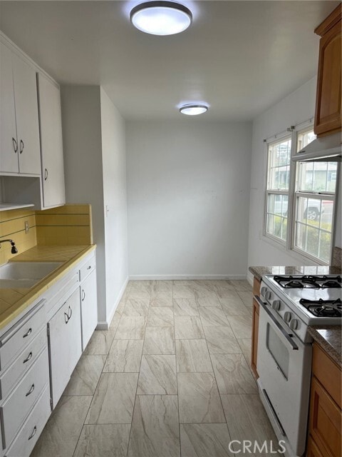 Photo - 230 S Fremont Ave