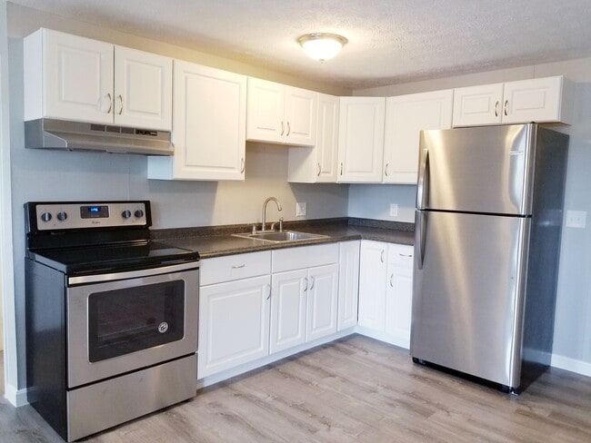 Building Photo - 64 South St Unit 301