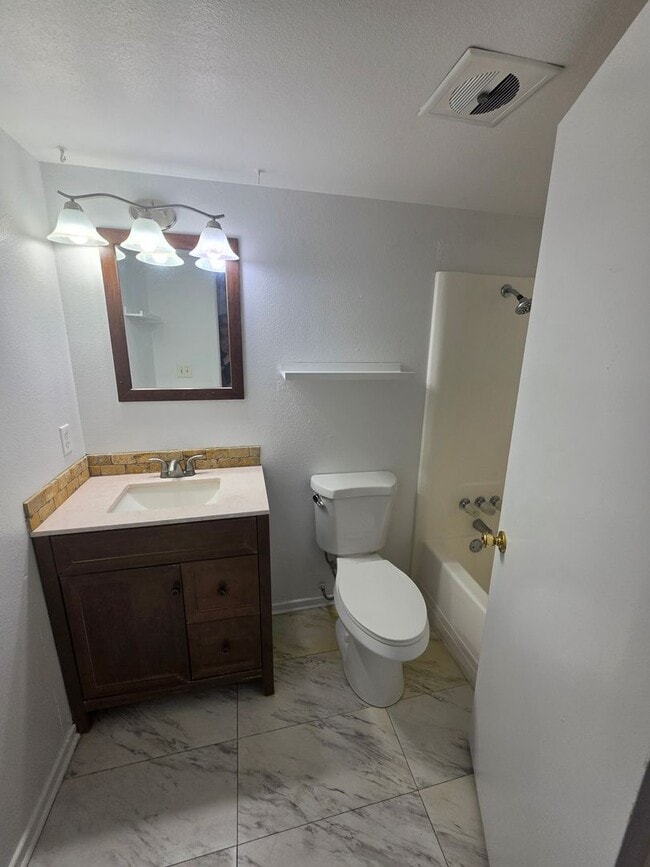 Photo - Newly Remodeled 3 Bedroom House in Bullhead