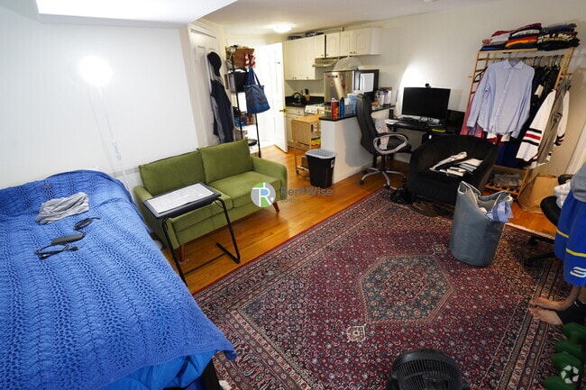 Building Photo - 176 Commonwealth Ave Rental