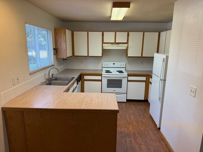 Photo - 223 W Myrtle St Unidad A