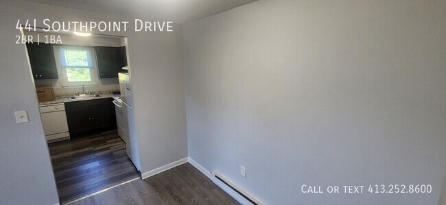 Photo - 44 Southpoint Dr