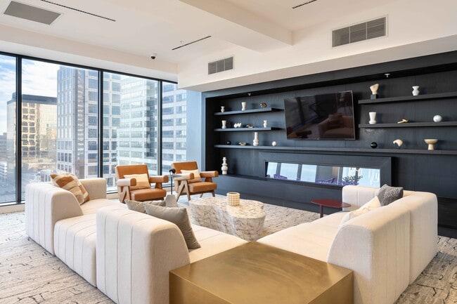 Entertaining Lounge