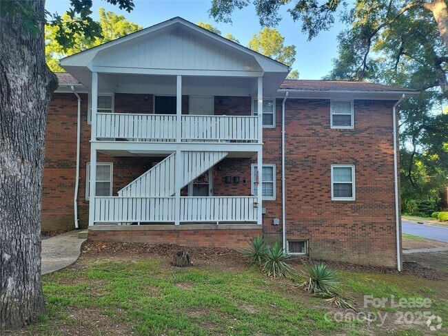 Building Photo - 600 Montgomery Ave Unit 4 Rental