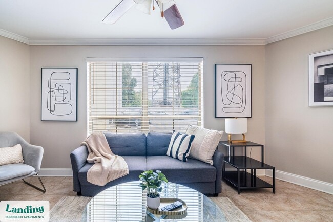 Photo - 1925 N 3rd St Unidad 113.1405975