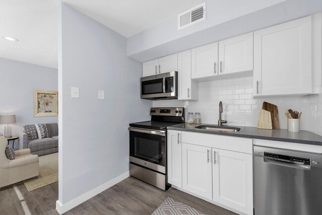 Photo - 7201-05 Gravois Apartments