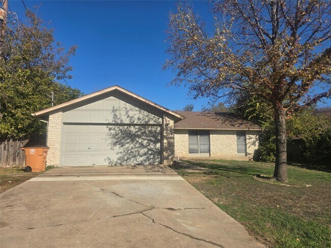 Building Photo - 3420 Pinnacle Rd