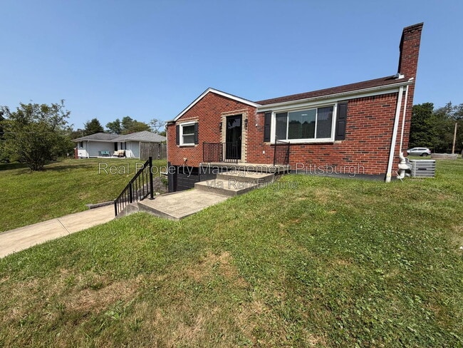 Building Photo - 7802 Noblestown Rd