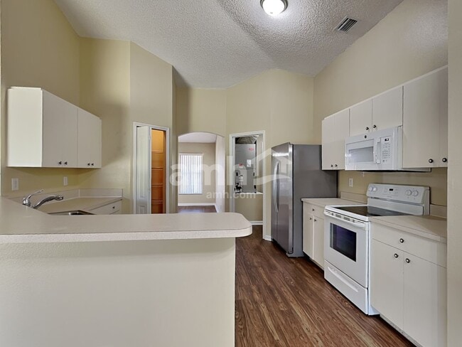 Photo - 160 Andalusia Ave NW