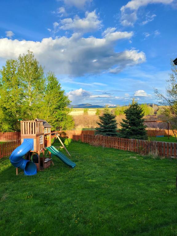 Photo - 75 E Katina Ct