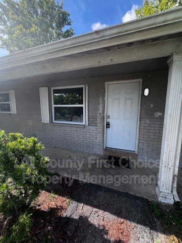 Building Photo - 6122 Indiana Ave Rental