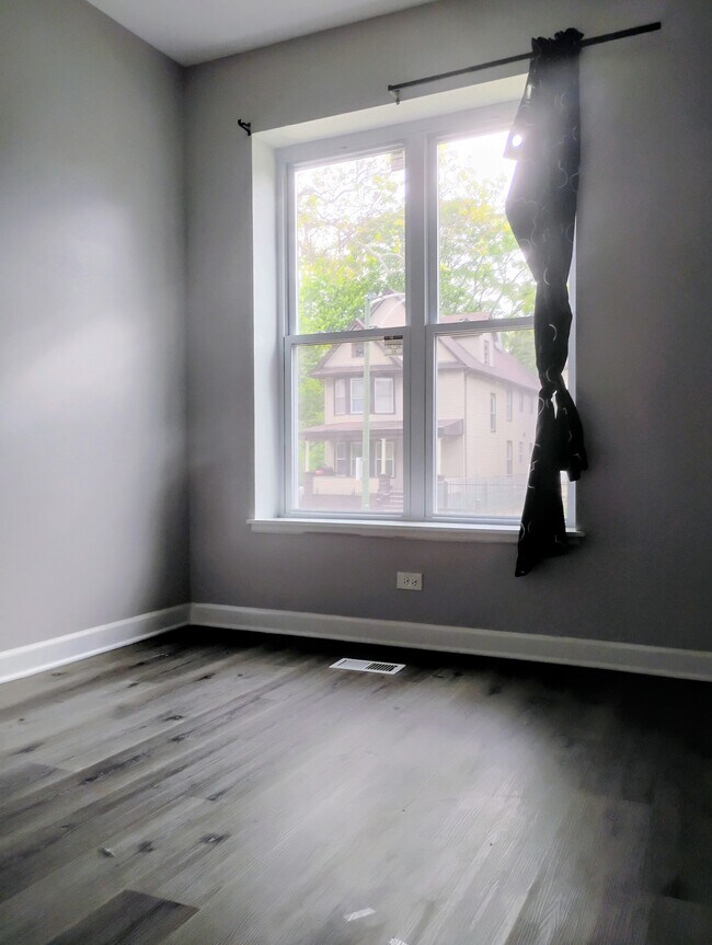 Photo - 12021 S Eggleston Ave Unit Modern 3bed/1.5bath Apartment