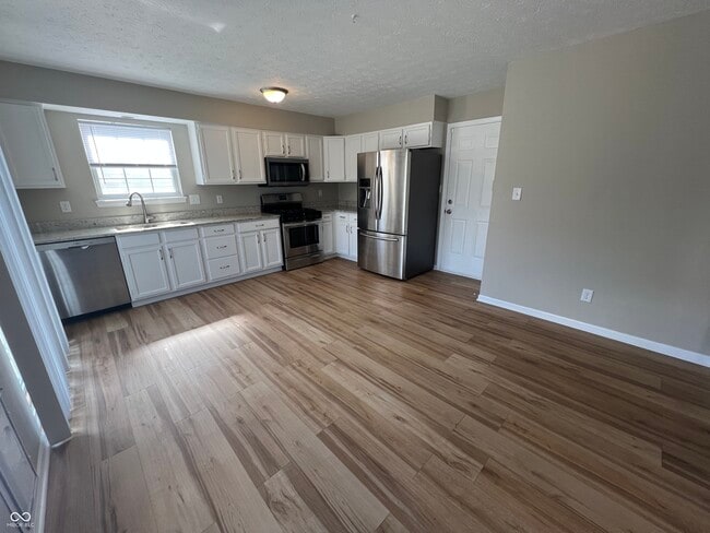 Photo - 11205 Founders Pl