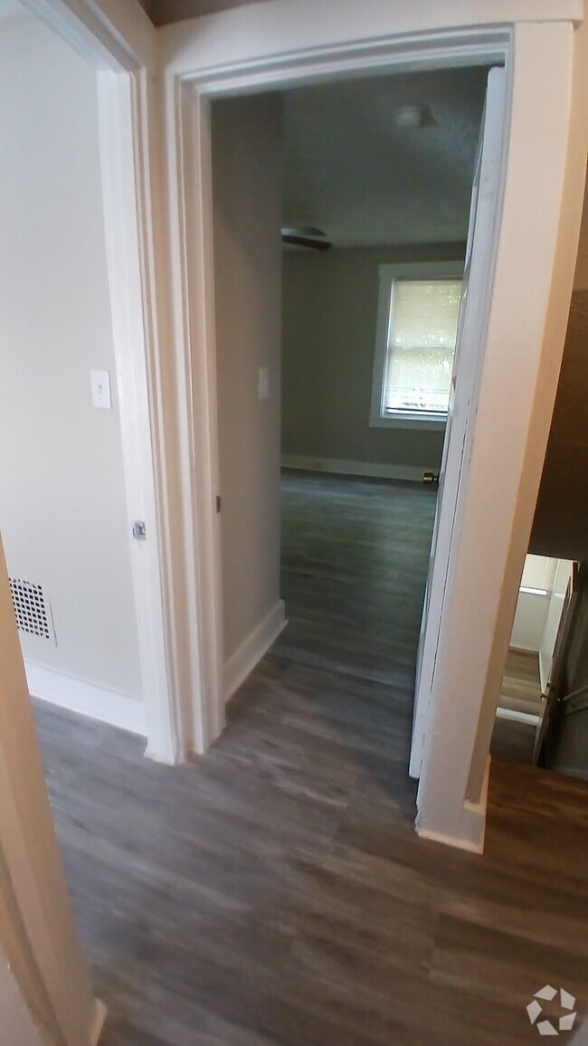 Building Photo - 4116 Curtis Ave Rental