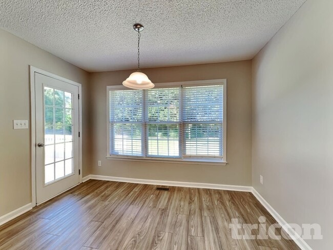 Photo - 46 Albemarle Dr