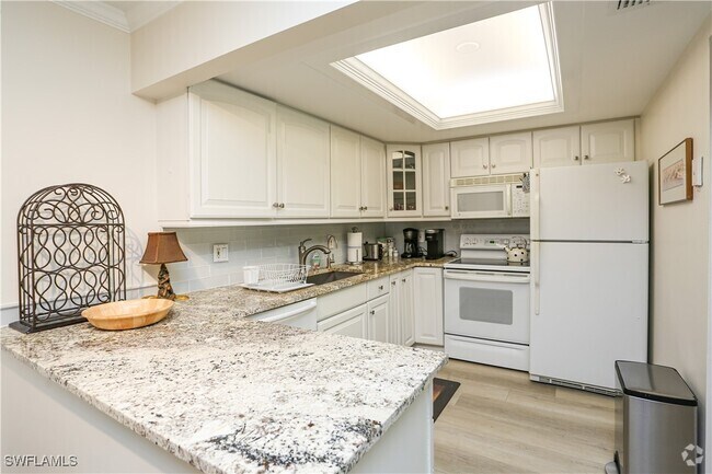 Building Photo - 3030 Binnacle Dr Unit 104 Rental