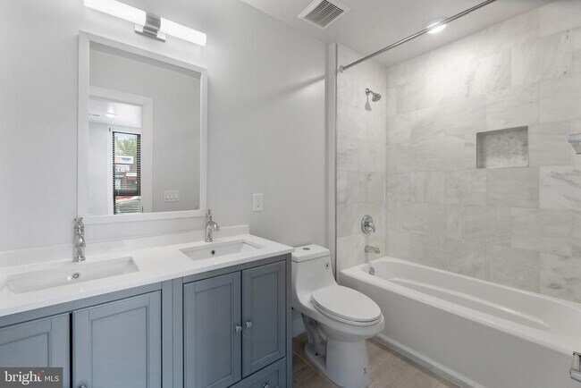 Photo - 1100 Bladensburg Rd NE Unit 201