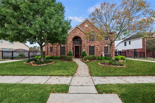 Photo - 15718 Sweetrose Pl