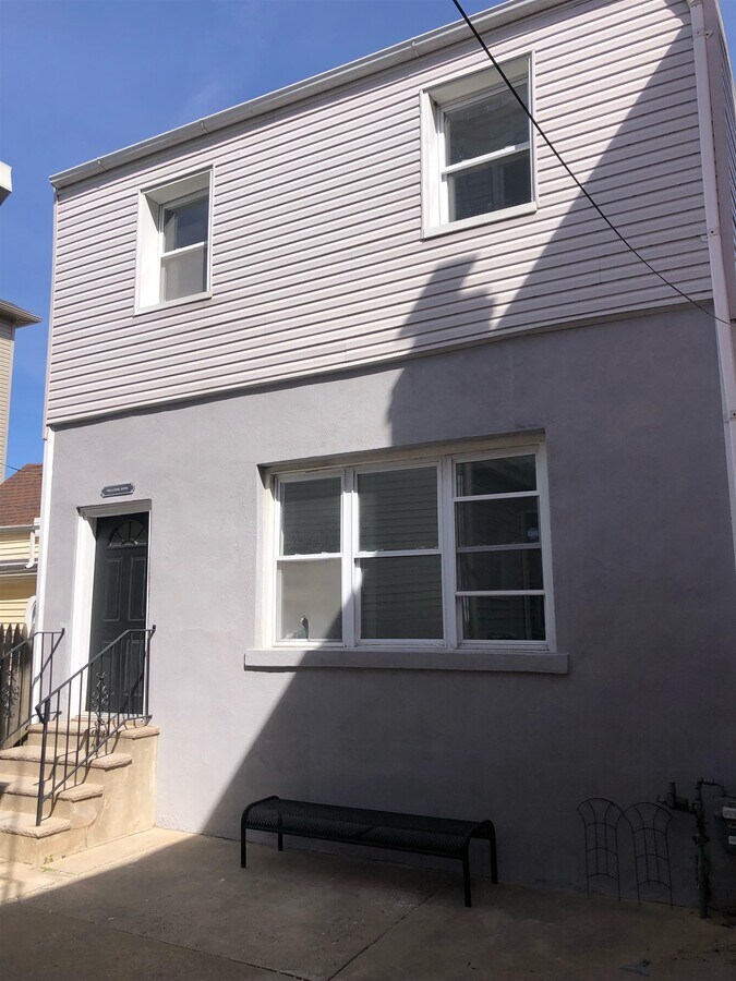 Photo - 106 Sherman Ave House
